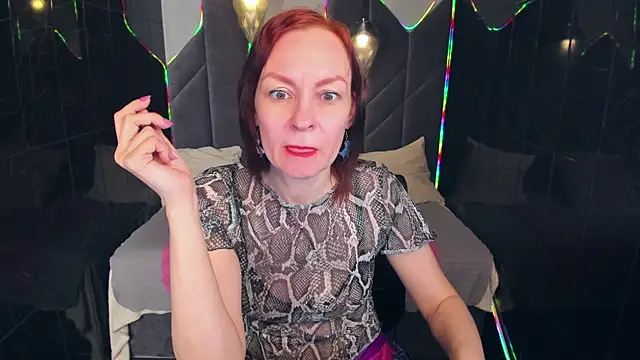 NikaGentle's Live XXX Chat