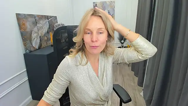 Sinty_Devis 现场XXX聊天