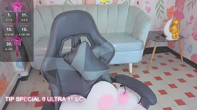 Paris09_v_'s Live XXX Chat