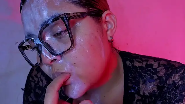 Agatha_humidity's Webcam Show