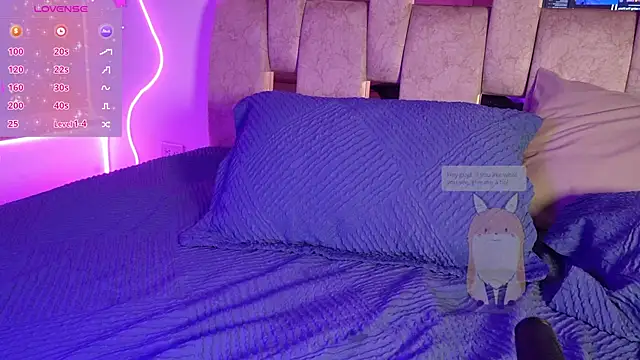 Petitte_Mussa Adlı Modelin Canlı XXX Sohbeti