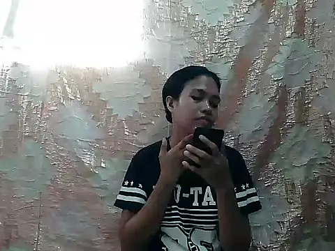 Chat +18 de PinaySkinnyGirl ao vivo