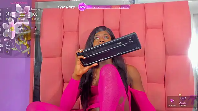 VICTORIAOBEY Show in webcam