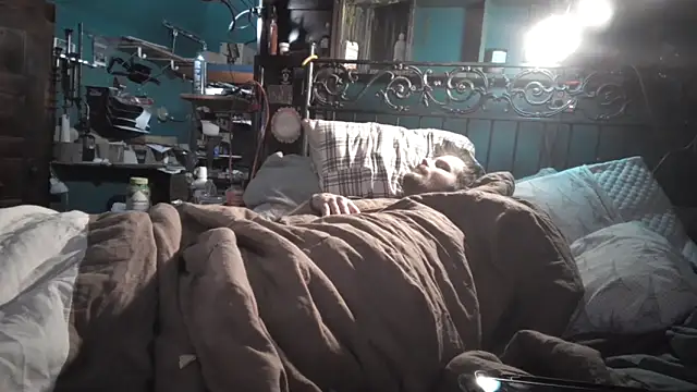 charactrzero ওয়েবক্যাম শো