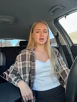 Devill_Angel_ Adlı Modelin Canlı XXX Sohbeti