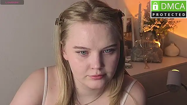 Essie_Fanning's Live XXX Chat