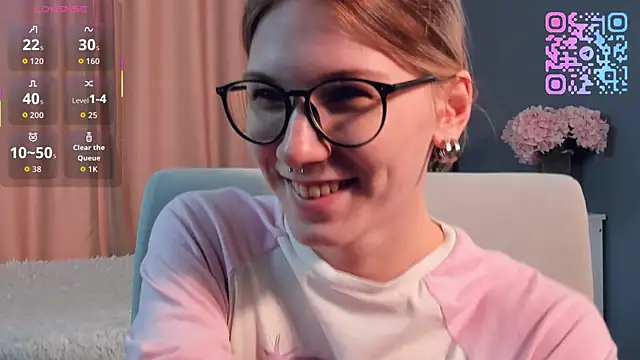 SharylSmalt 现场XXX聊天