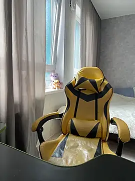 XXX chat uživo modela Adele_Shy_