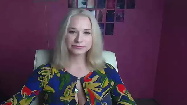 Chat XXX en directo de Melodie_Aster