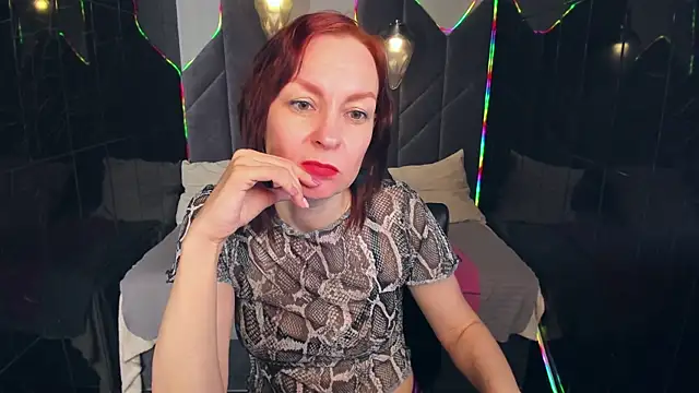 NikaGentle Chat XXX in diretta