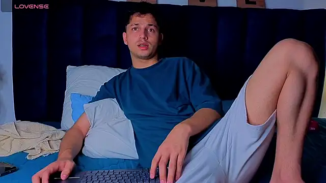 Issac_james_'s Live XXX Chat