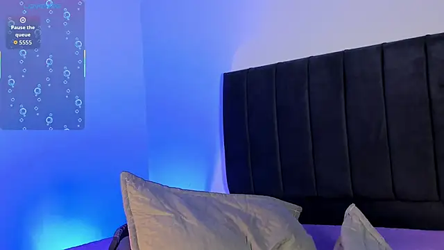 axxxel_twinkのウェブカメラショー