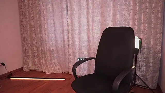 Hoot_owl_cb Webcam-Show