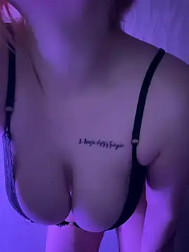 Czat XXX na żywo – KellyMoors