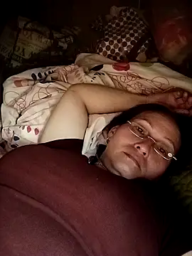 Chat XXX en directo de Cucci07