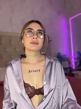 Chat XXX en directo de nini_love01