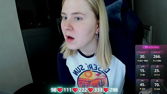 Olivia_Munk: онлайн-секс-чат