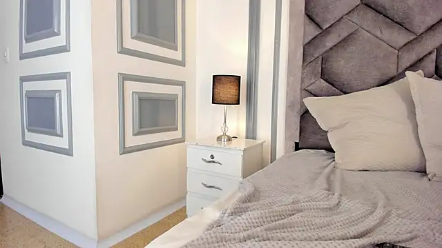 TahliaMoreau 现场XXX聊天