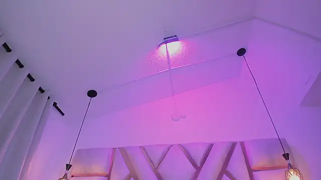 shineevg's Webcam Show