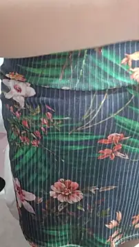 _SexyPetite_ 即時 XXX 聊天