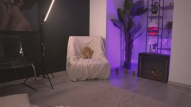 SerenaNoir's Live XXX Chat