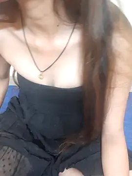 Khushi_rani's Live XXX Chat