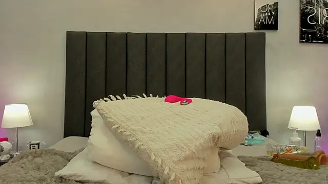 naomi__blairのライブXXXチャット