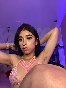 alahia_pinkn Live XXX chat