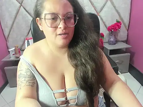 Chat XXX ao vivo de Sarah_Boobs_