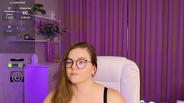 Chat XXX Live KellyKleine