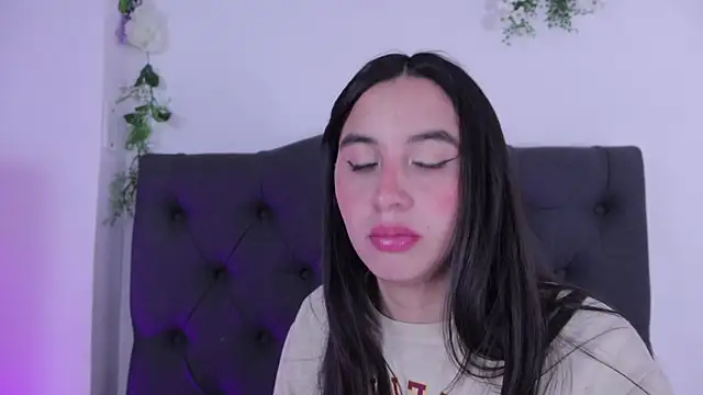 kaylee_lee 现场XXX聊天