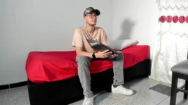 Vlad__night webkamerás műsora