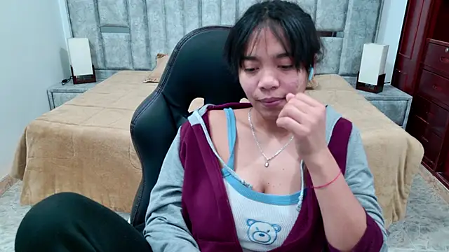 laureentt_ Obrolan Langsung XXX