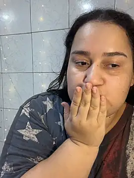 yesmiia's Live XXX Chat