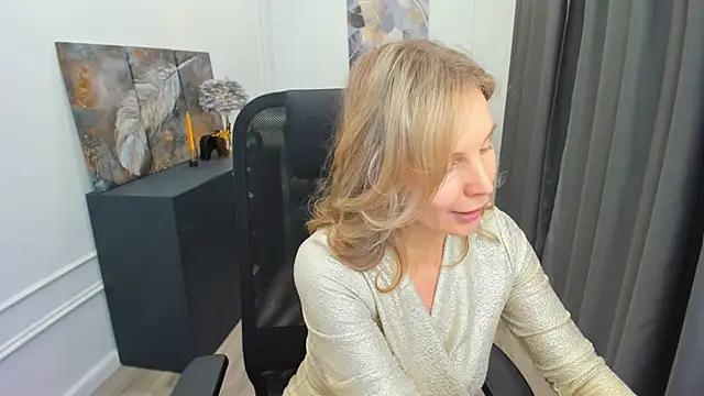 Sinty_Devis Chat XXX in diretta