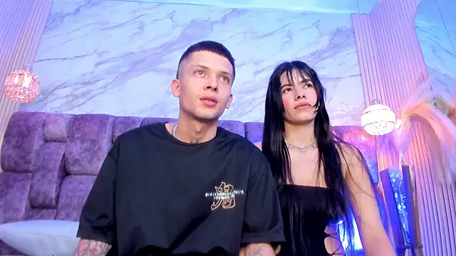 CharlotteandTaylorr 现场XXX聊天