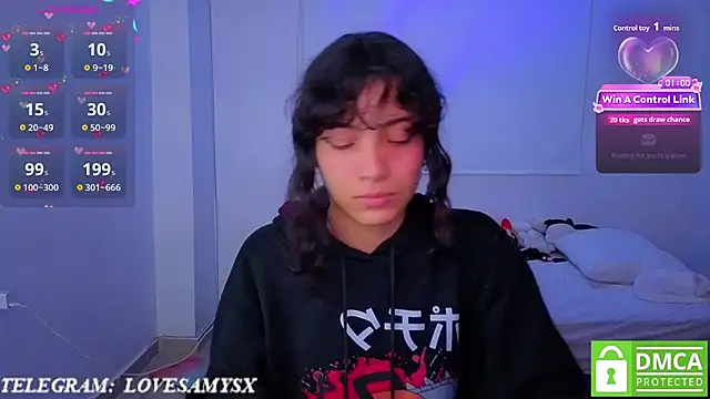 Chatroom XXX en direct de Lovelyamyy