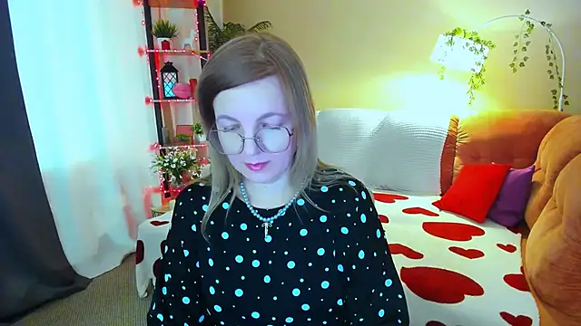 دردشة YourUniverser الجنسية المباشرة