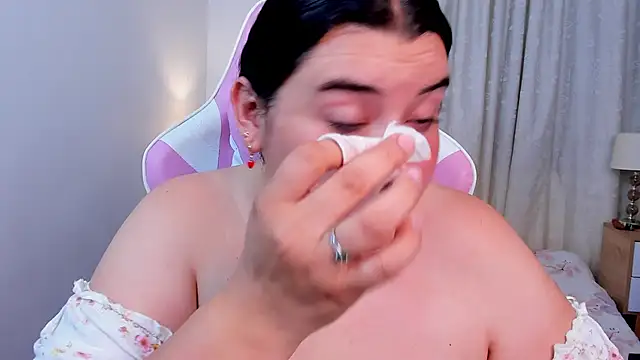 leidydrip_ Chat XXX in diretta