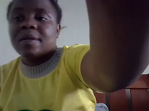 ebonyzoey Chat XXX in diretta