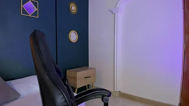 lia_sexx19 Live XXX Chat