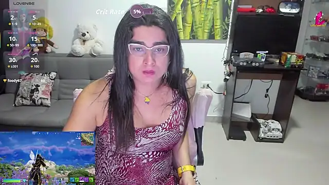 Show modela Khalifa_Gold na web-kameri