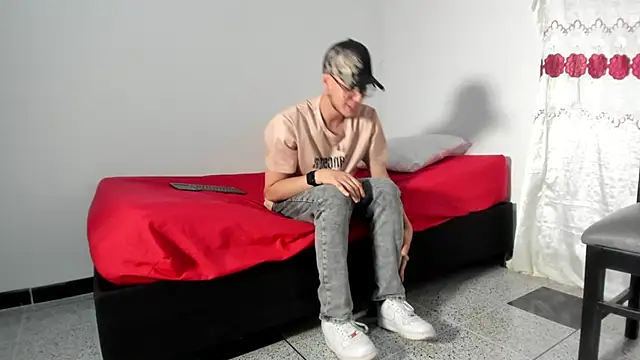 Chatroom XXX en direct de Vlad__night