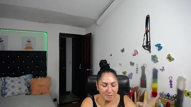 mature_bigboobs10 Chat XXX live