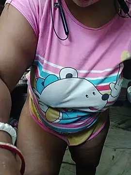 Ivy-09's Webcam Show