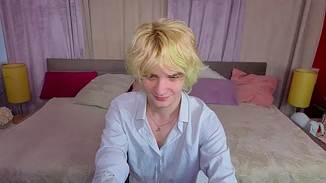 JameMilann's Webcam Show