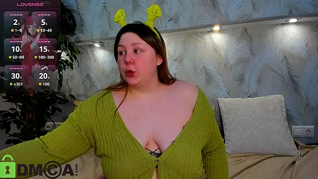 Ruth_Oliver live XXX chat