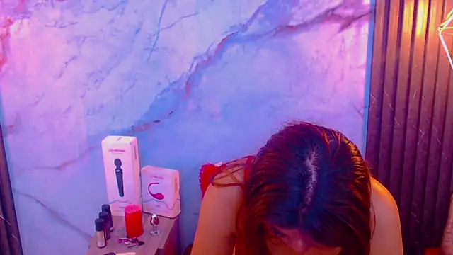 Chat +18 de Cloelombard ao vivo