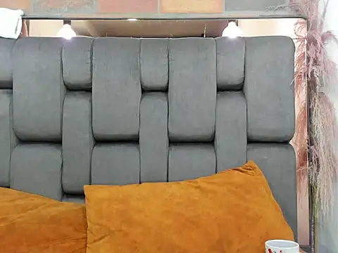 JESSYCORTES Adlı Modelin Canlı XXX Sohbeti