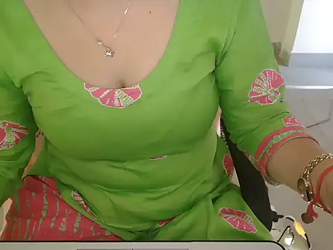 Chat XXX ao vivo de _chitranshi